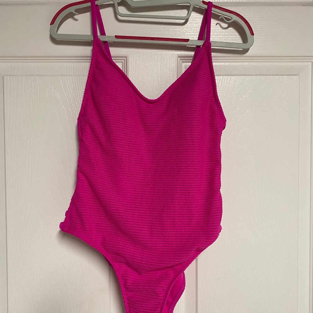 Xhilaration Bathing Suite Size Medium